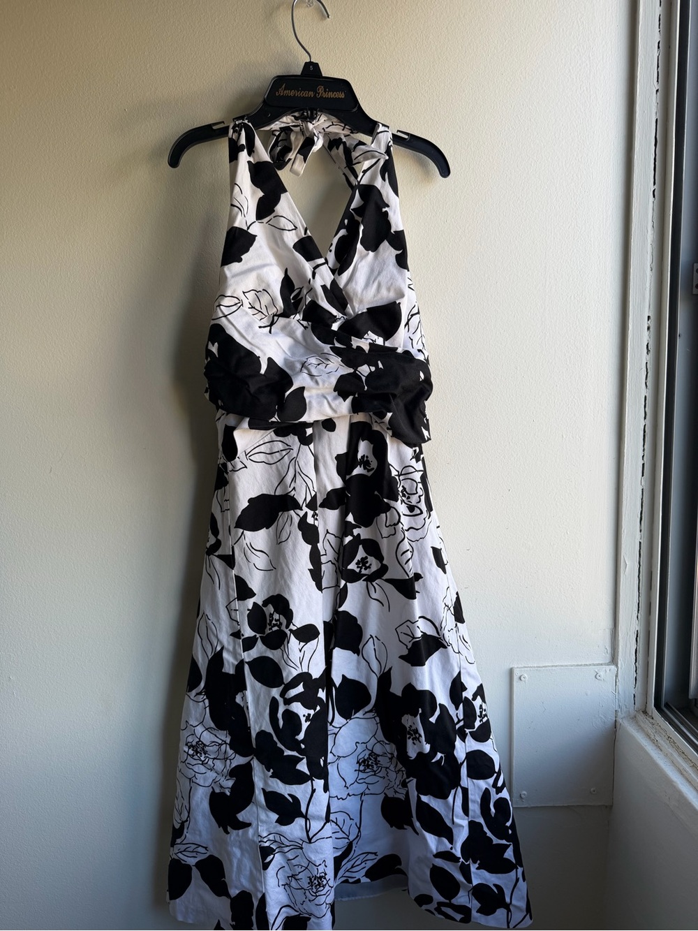Black Matter Black and White One-Shoulder Floral Dress